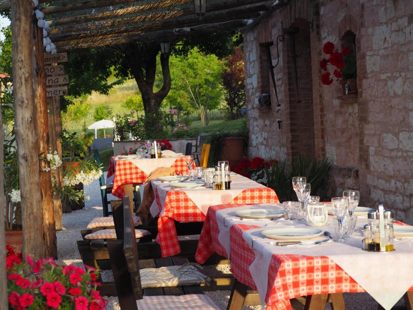 Agriturismo Il Castellaro Sassoferrato Bagian luar foto