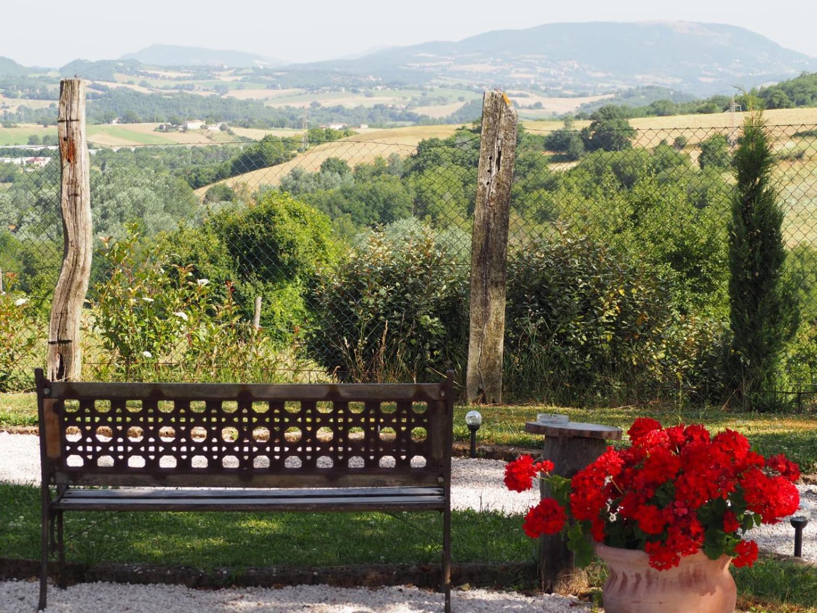 Agriturismo Il Castellaro Sassoferrato Bagian luar foto