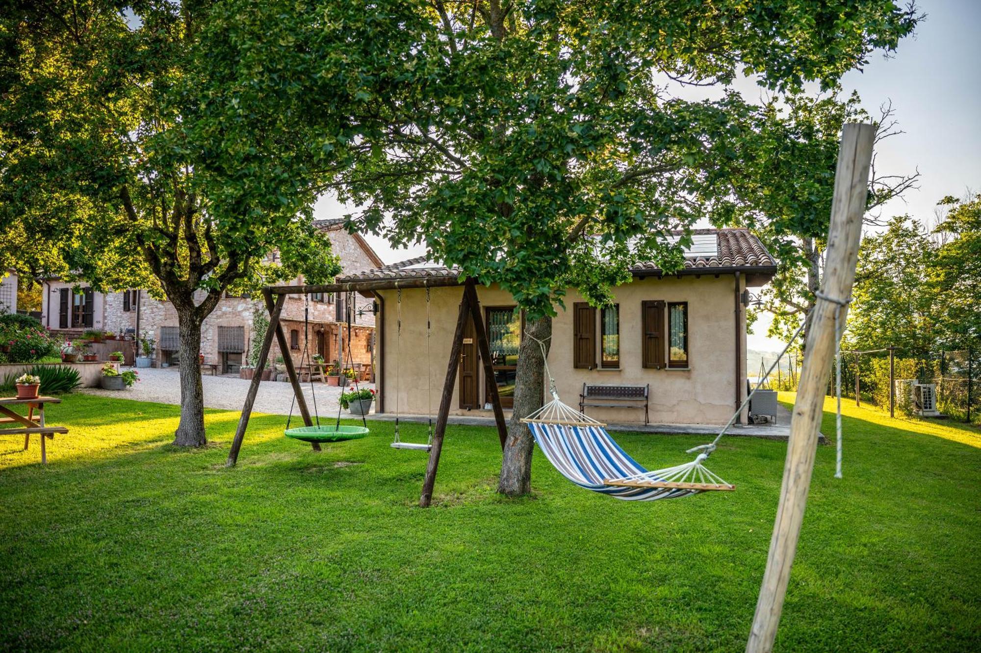 Agriturismo Il Castellaro Sassoferrato Bagian luar foto
