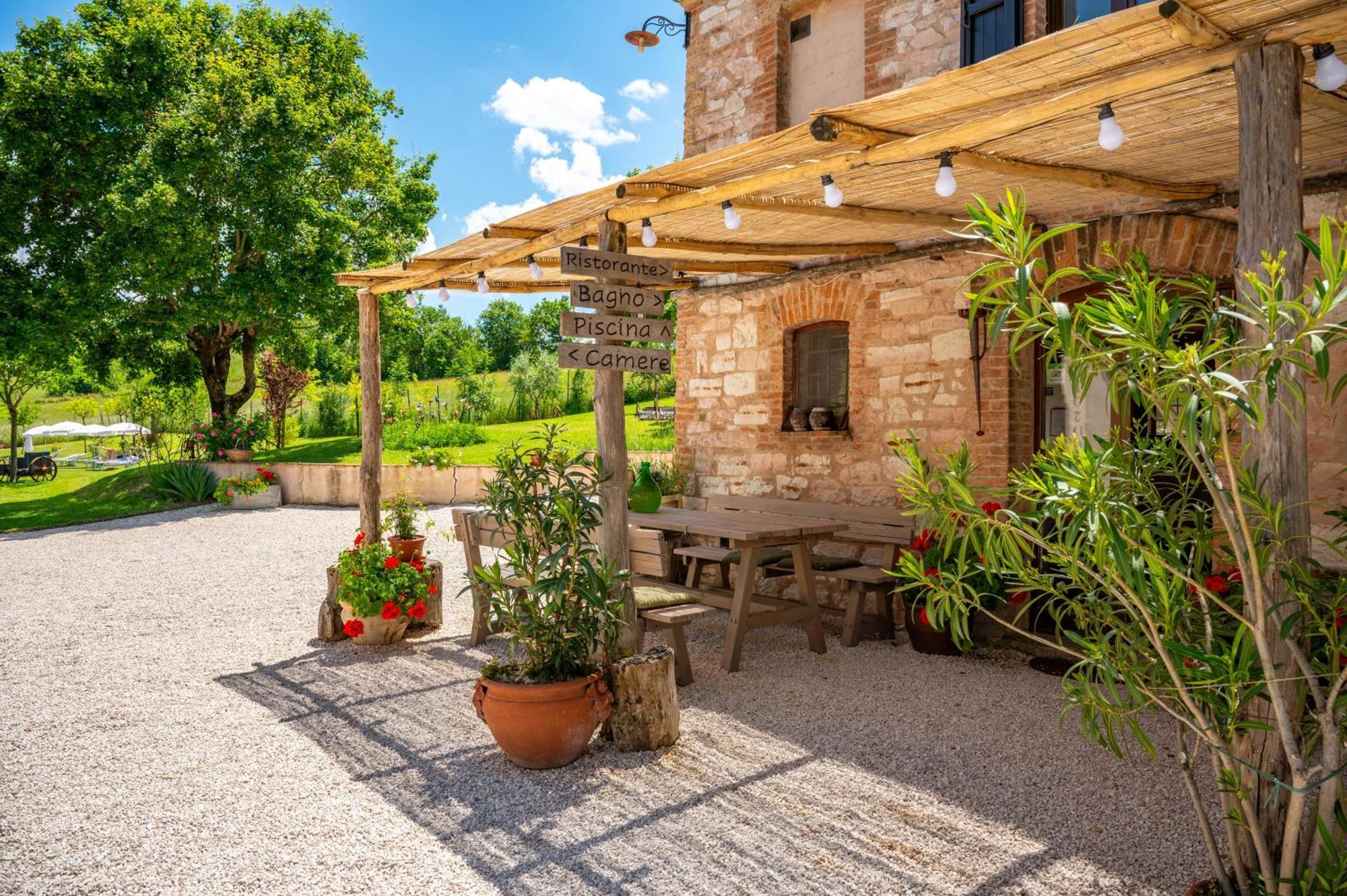 Agriturismo Il Castellaro Sassoferrato Bagian luar foto